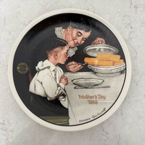 Norman Rockwell Mother’s Day Collector Plate - Sunday Dinner - 1989
